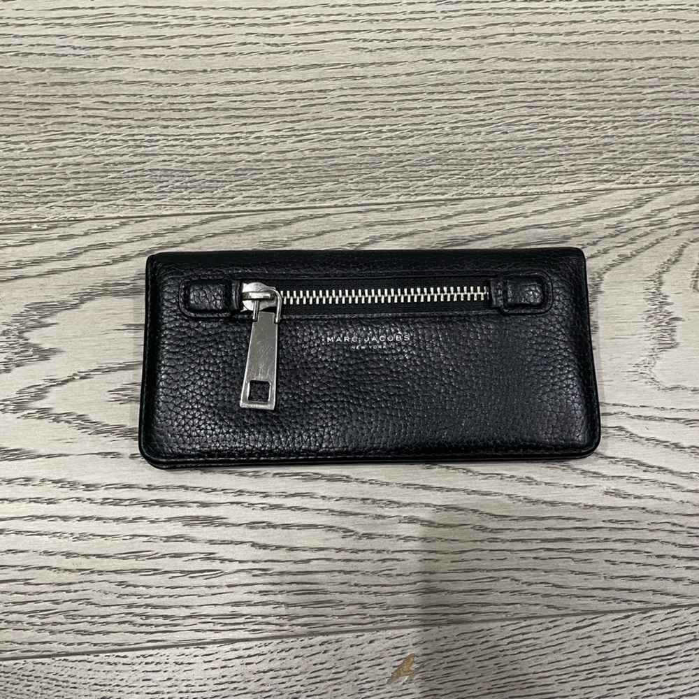 Marc Jacobs long wallet